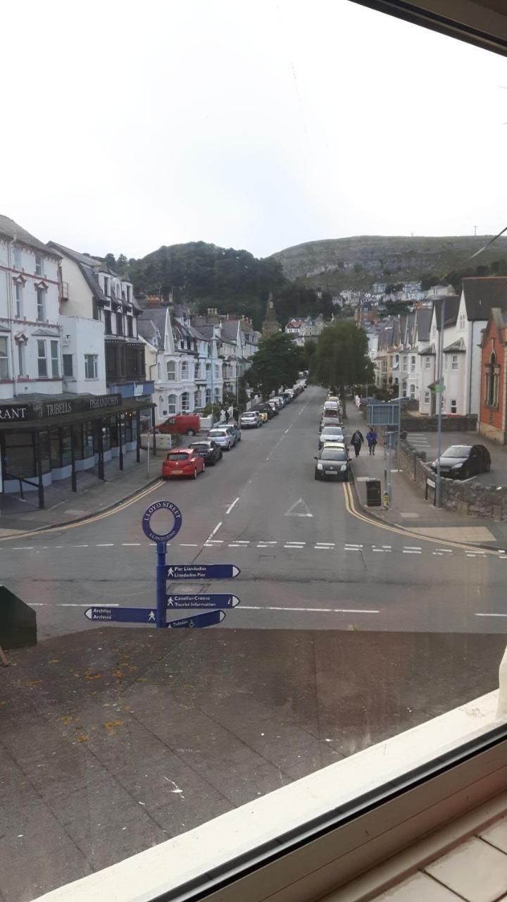 St Davids Llandudno Hotel Exterior photo